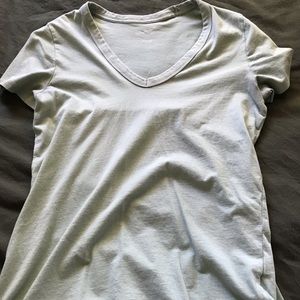 Short sleeve tee shirt